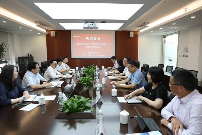 顾春华带队走访上海电气风电集团