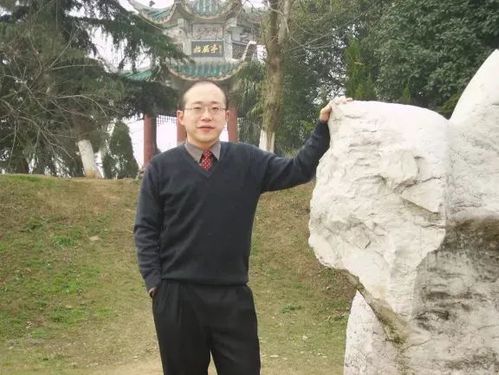 汪洋：  “从小事做起，没有什么工作是没用的”