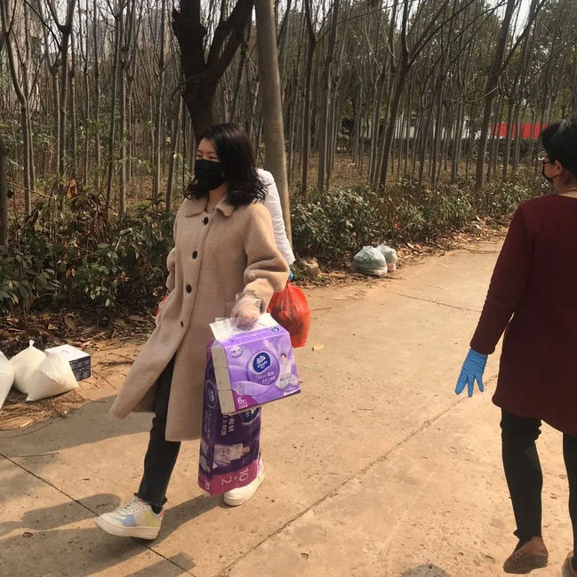 爱学生，爱人民，是为人师者的责任和情怀