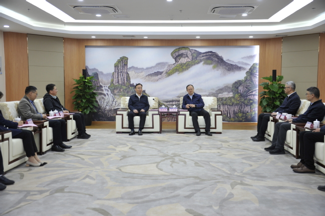 校长顾春华率队走访华能（福建）能源开发有限公司