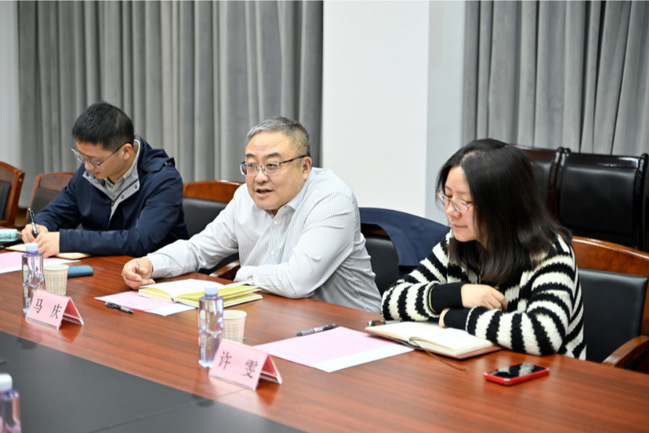 杨浦区委统战部一行来校调研